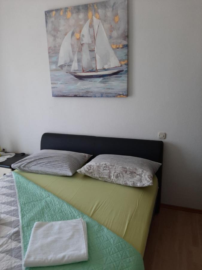 Apartments Ana Podstrana Exterior photo