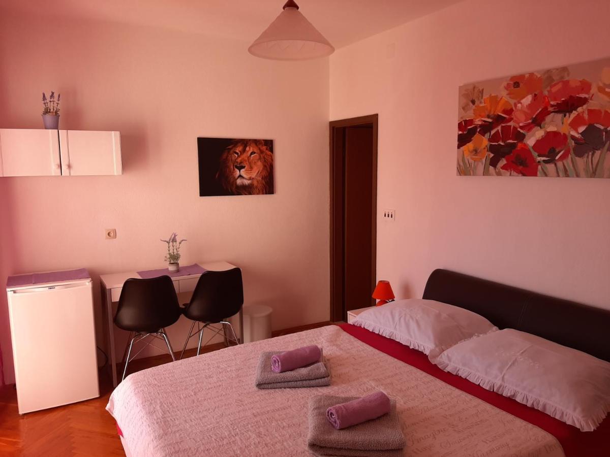 Apartments Ana Podstrana Exterior photo